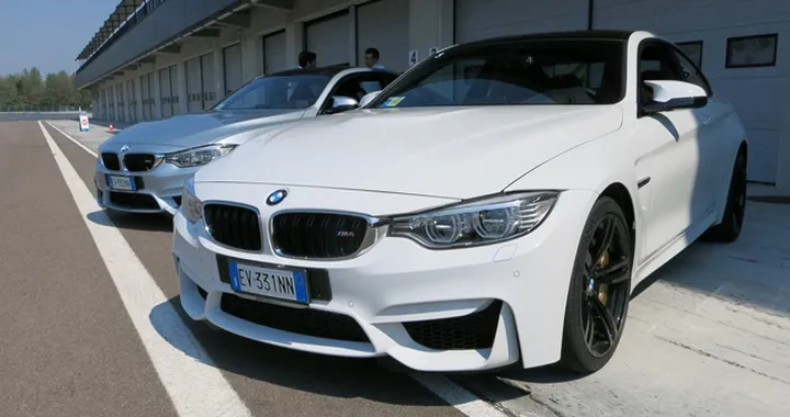 BMW M4, in pista all’autodromo di Modena