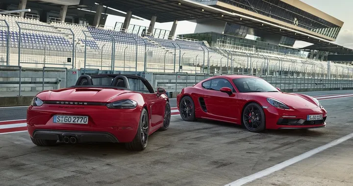 Porsche: ecco le nuove 718 Boxster e Cayman GTS