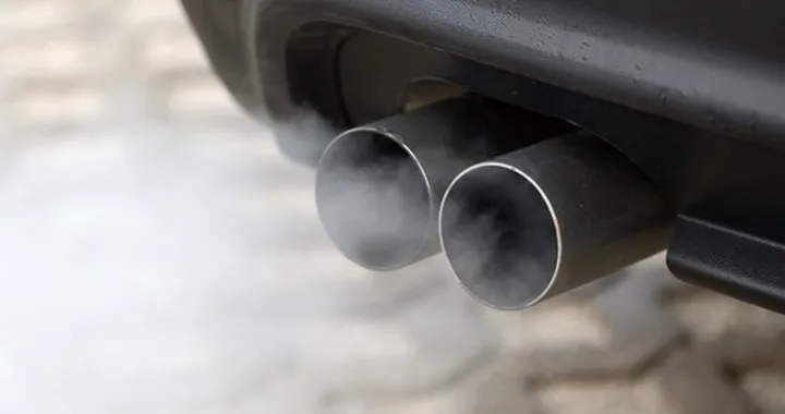 Emissioni auto, l’UE verso controlli e sanzioni più severe