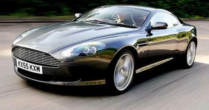 Aston Martin: 1.090 richiami auto in Usa