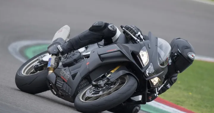 MBE 2019: le novità di Moto Guzzi e Aprilia