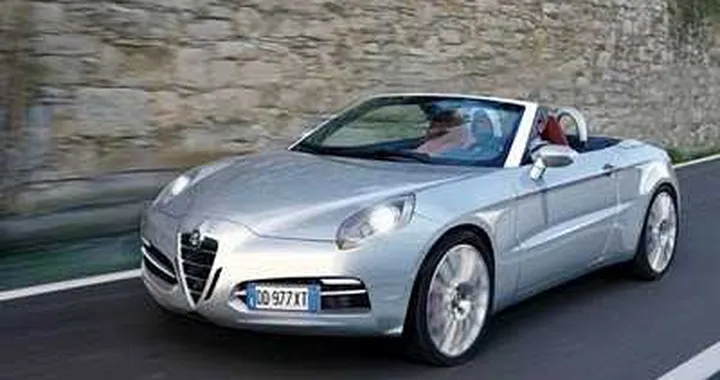 Alfa Romeo Spider, ritorna il Duetto?
