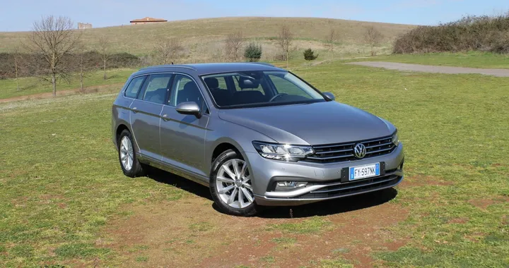 Volkswagen Passat Variant 2.0 TDI 150 CV DSG: la prova su strada