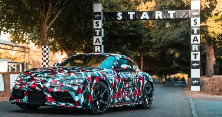 Toyota Supra: il primo esemplare andrà all’asta
