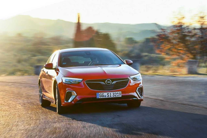 Opel Insignia GSi: il lato sportivo dell’ammiraglia