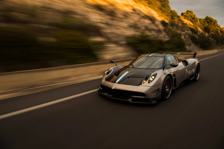Pagani Huayra BC: immagini ufficiali