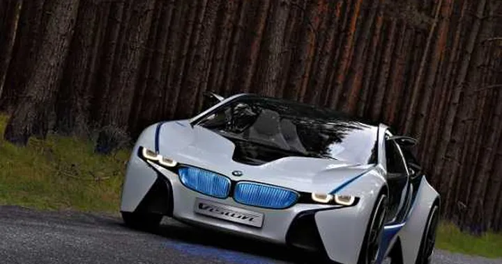 Bmw i8, lo spot della concept ibrida da 300 cavalli