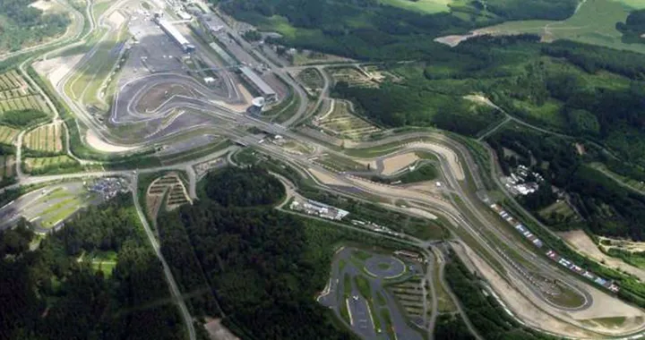 Nurburgring, via le limitazioni di velocità sul circuito