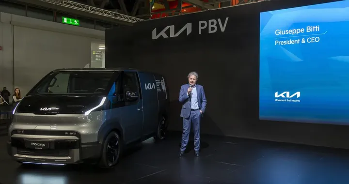 Kia PV5 debutta a Transpotec 2026: ecco il van elettrico del futuro