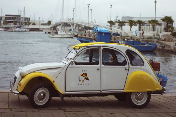 Citroen: nasce una serie speciale della 2CV