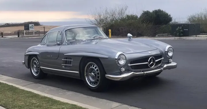 Mercedes-Benz 300SL Gullwing, lesa maestà: la replica folle su base SLK320