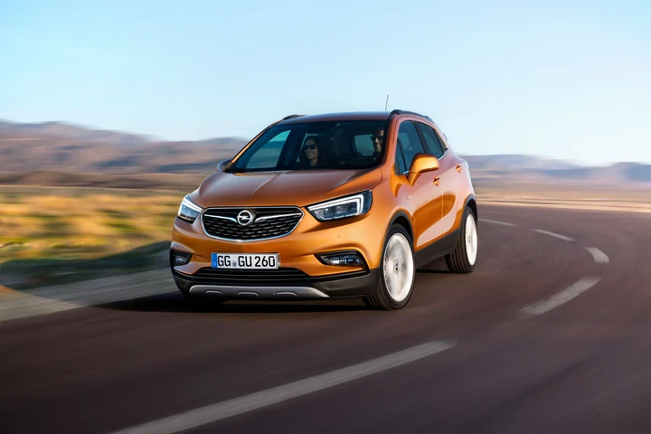 Opel Mokka X: prime immagini ufficiali