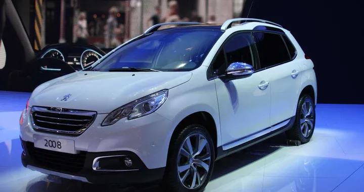 Peugeot 2008 al Salone di Ginevra 2013
