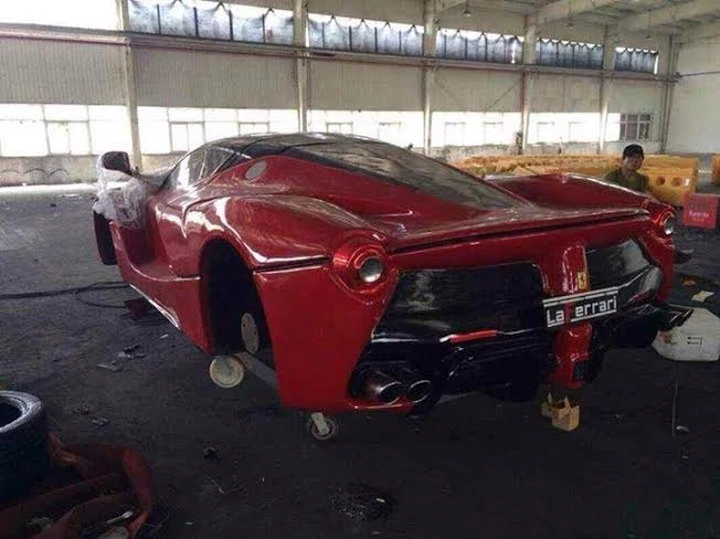 Ferrari LaFerrari: scoperto in Cina il clone del mitico bolide di Maranello