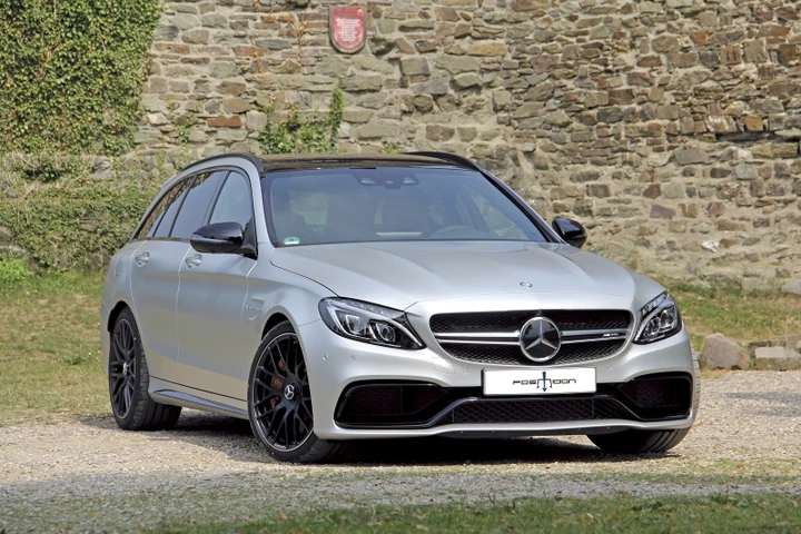 Mercedes C 63 AMG wagon by Posaidon