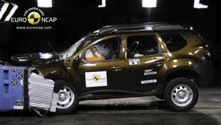 EuroNCAP: 4 stelle per elettriche PSA, 3 per Dacia Duster