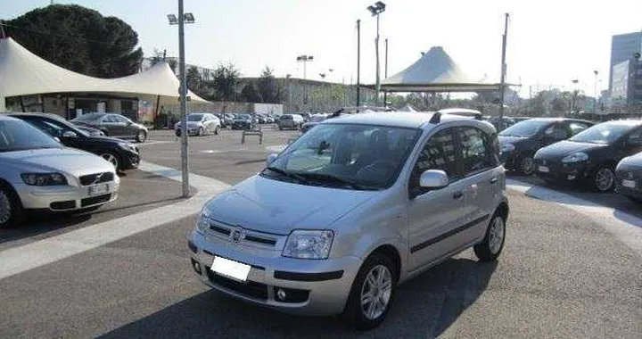 Auto usate: crescono le vendite e calano i prezzi