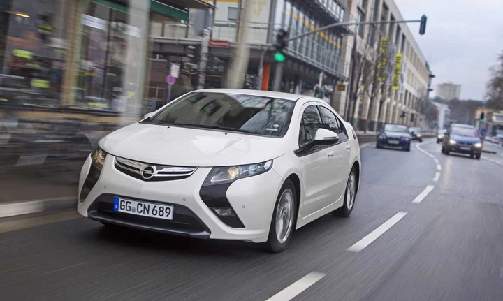 Opel Ampera è Auto dell’Anno 2012