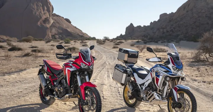 Honda Africa Twin 1100: pedane rally in omaggio