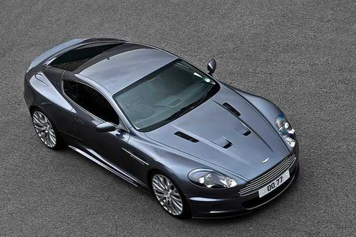 Aston Martin DBS Casino Royale Kahn Design