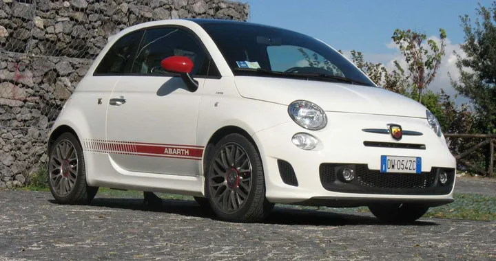500 Abarth a GPL: sacrilegio al passo coi tempi
