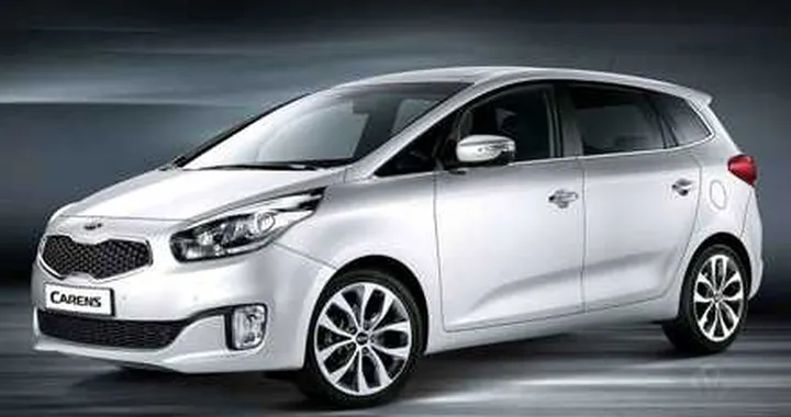 Kia Carens al Salone di Parigi 2012