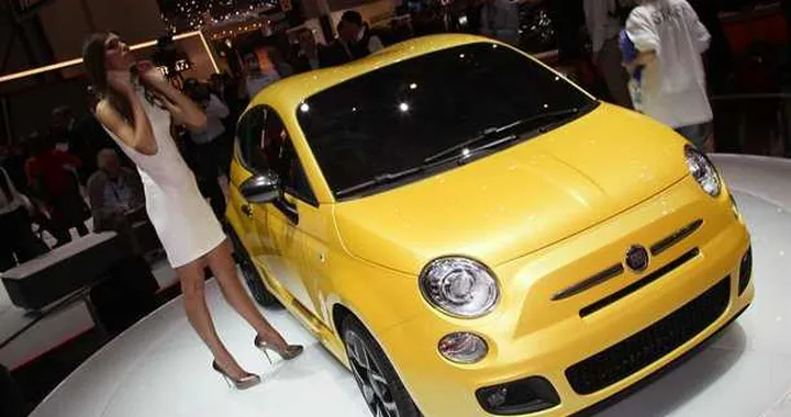 Fiat 500 Coupé Zagato al Salone di Ginevra