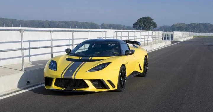 Lotus Evora GTE Formula 1 Edition