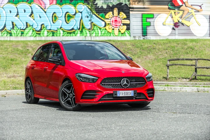 Mercedes Classe B200 Automatic: la prova su strada