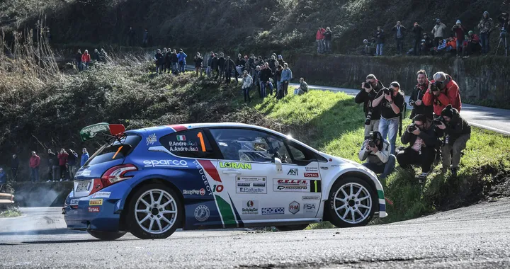 Rally del Ciocco: Andreucci e Peugeot ripartono con una vittoria