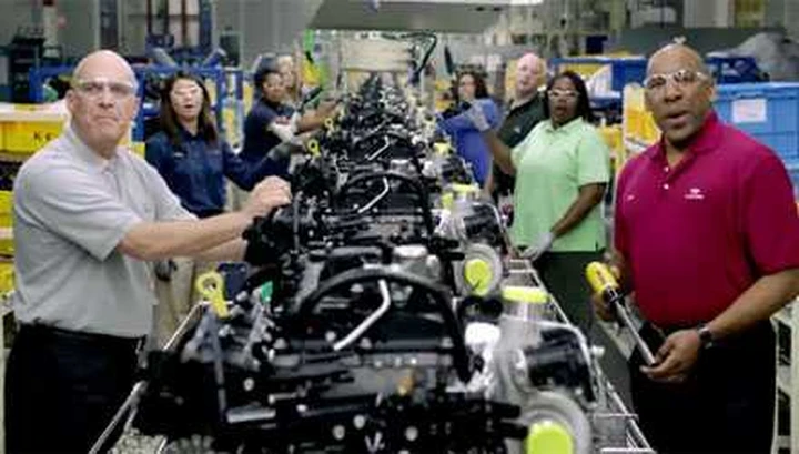 Cadillac e Hyundai: gli spot  per il Super Bowl 2012