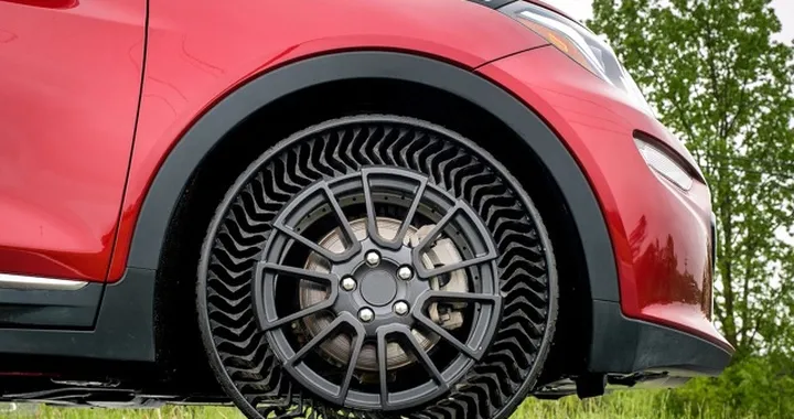 Michelin Uptis: entro il 2027 le gomme senz’aria