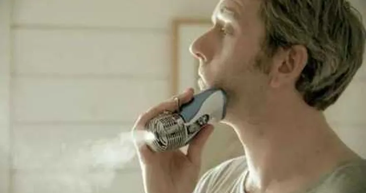 Spot Renault: anche i giocattoli vanno a motore...