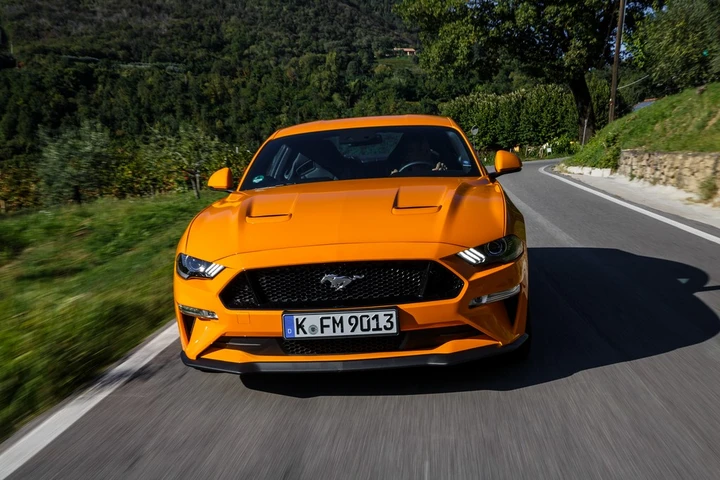 Nuova Ford Mustang: in Italia da 41.000 euro