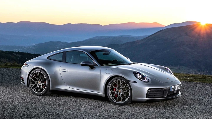 Nuova Porsche 911, primo contatto