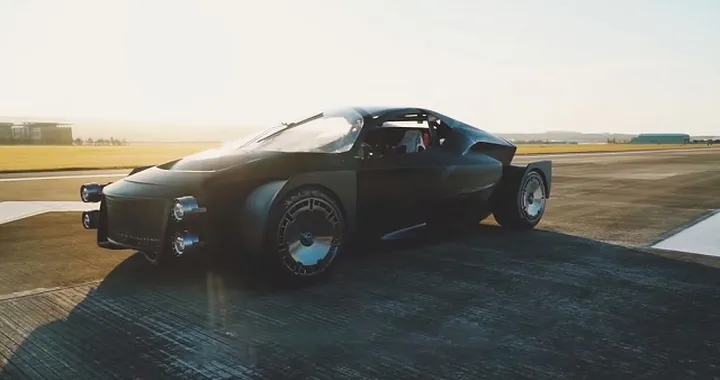 Hypercar elettriche: da Taiwan la risposta a Tesla Roadster. Ecco il video