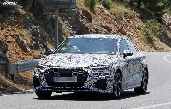 Audi S3 Sedan, nuove foto spia della prossima generazione