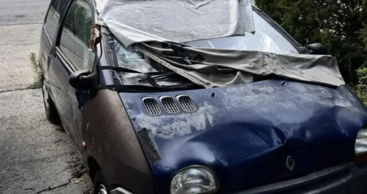 La leggenda della Chicago Twingo: una vecchia Renault smarrita negli USA