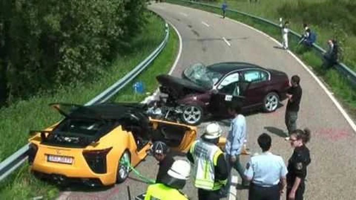 Nurburgring: grave incidente a pilota Toyota