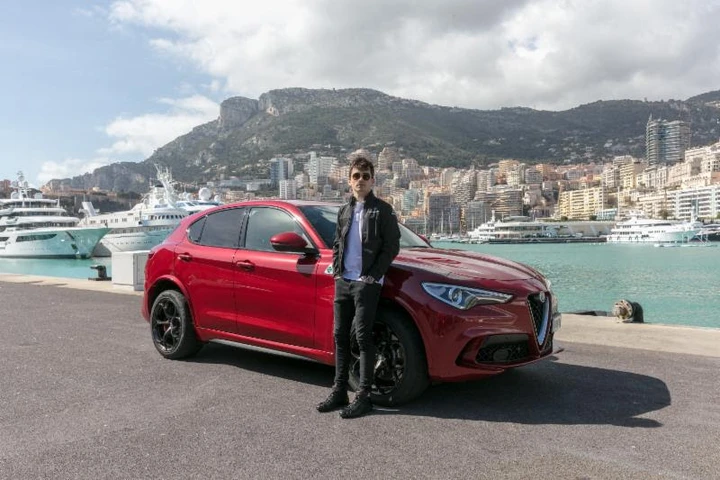 Alfa Romeo: Leclerc guida la Stelvio Quadrifoglio a Monte Carlo