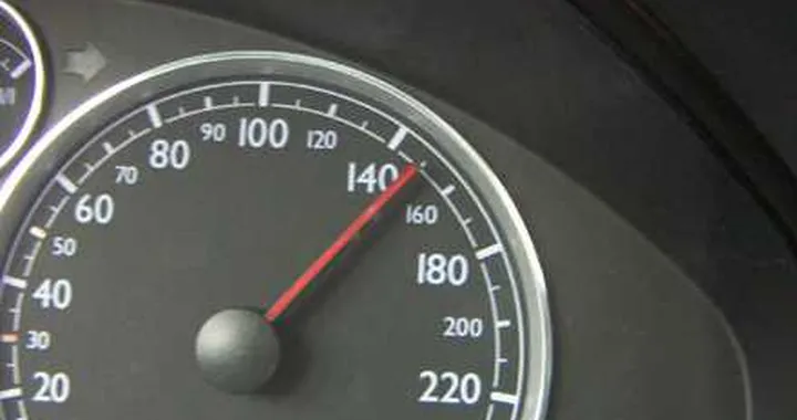 Finalmente in autostrada a 150 all'ora?