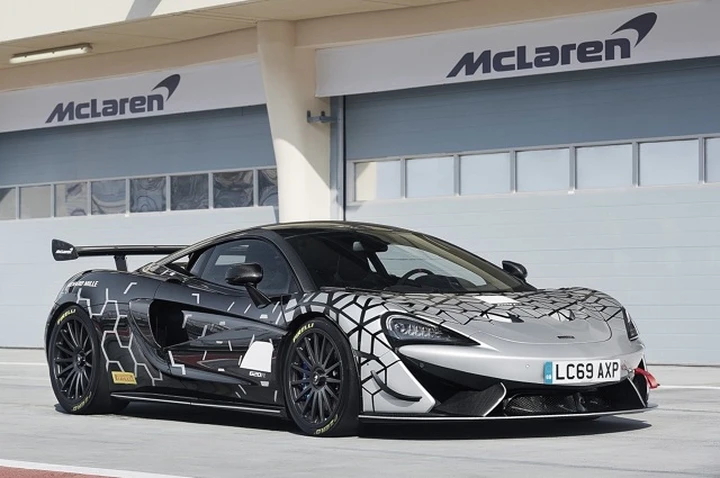 McLaren 620S: caratteristiche e prestazioni della nuova supercoupé