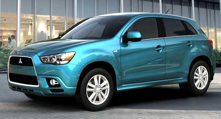 Tolti i veli all'atteso Mitsubishi RVR