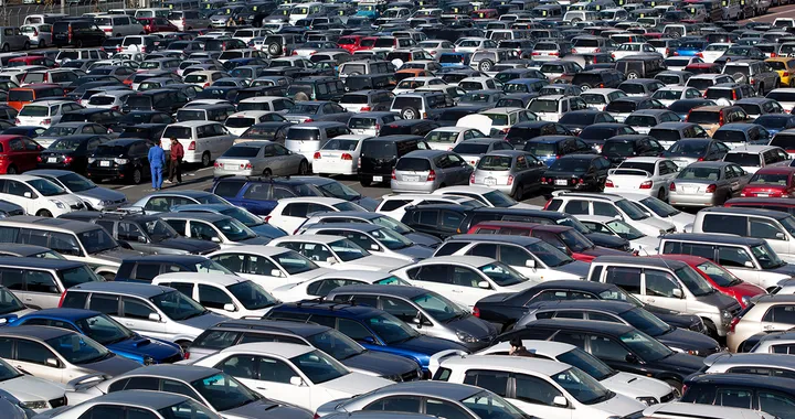 Mercato auto: in Italia +4,95% a novembre 2014