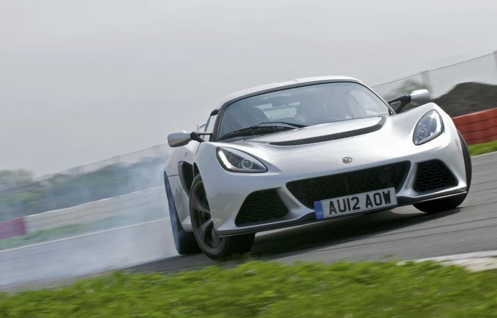 Lotus Exige S: arriva il cambio automatico