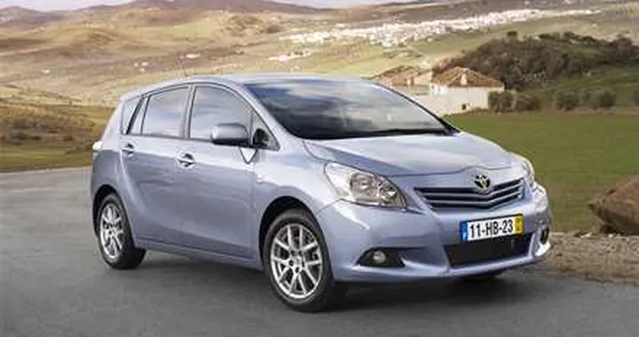 Toyota Verso 2009: la MPV giapponese è tutta nuova