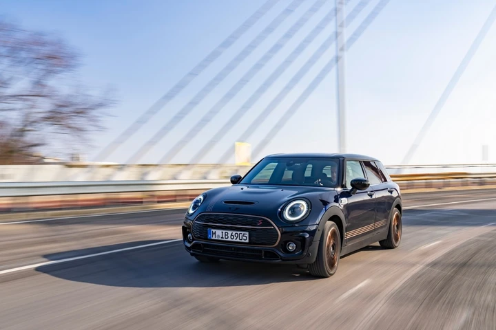 Mini Clubman Final Edition: immagini ufficiali