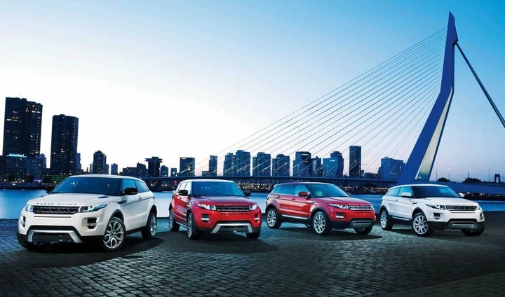 Range Rover Evoque: nuove immagini della 5 porte