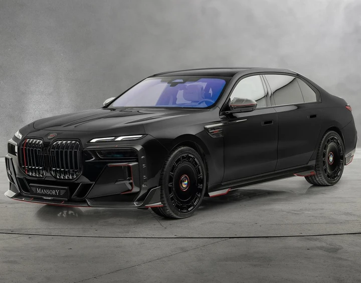 BMW Serie 7 2024: Mansory mostra in anteprima la sua versione modificata [FOTO]