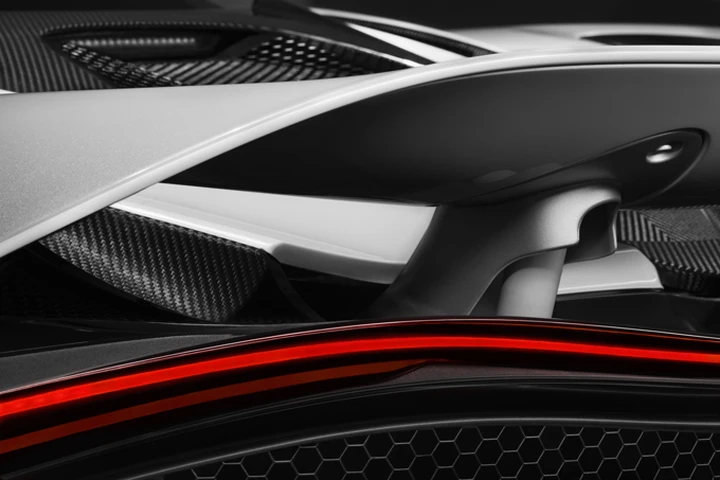 McLaren: un teaser per Ginevra
